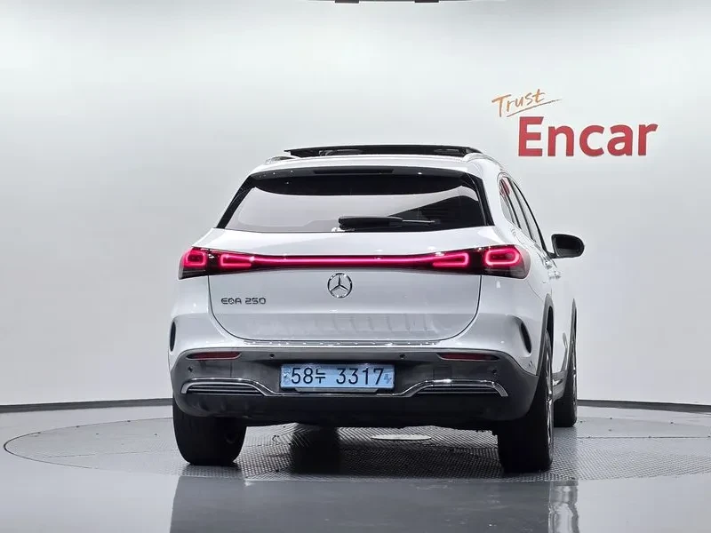 Mercedes-Benz EQA 250 AMG PACKAGE PLUS| 360 CAM| �������  | Mobile.bg � ����������� 3