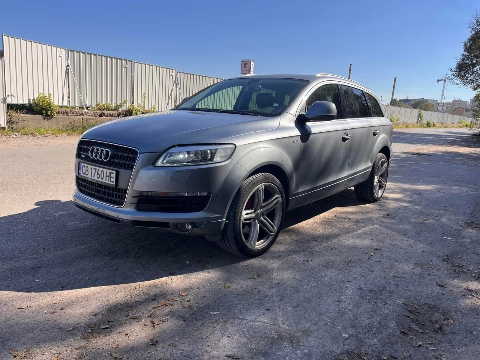 Audi Q7 3.0 - изображение 2