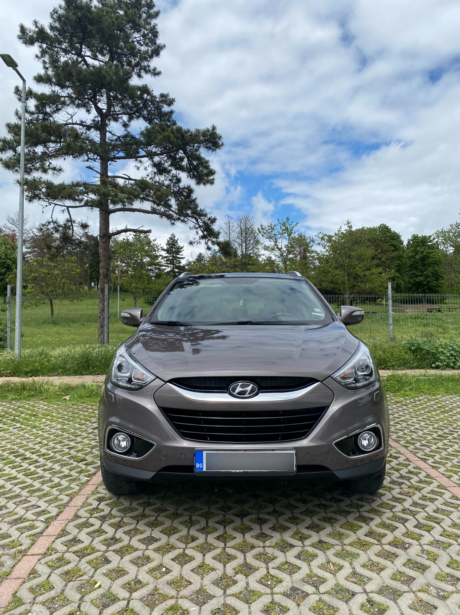 Hyundai IX35 2.0CRDI/FACELIFT/4WD/PANO/NAVI - изображение 2