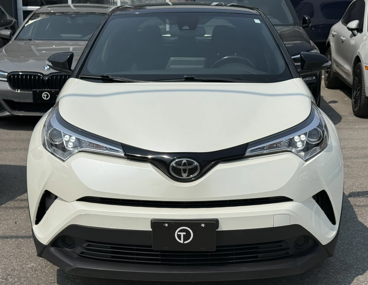 Toyota C-HR XLE | APPLE CARPLAY | КАМЕРА - изображение 2