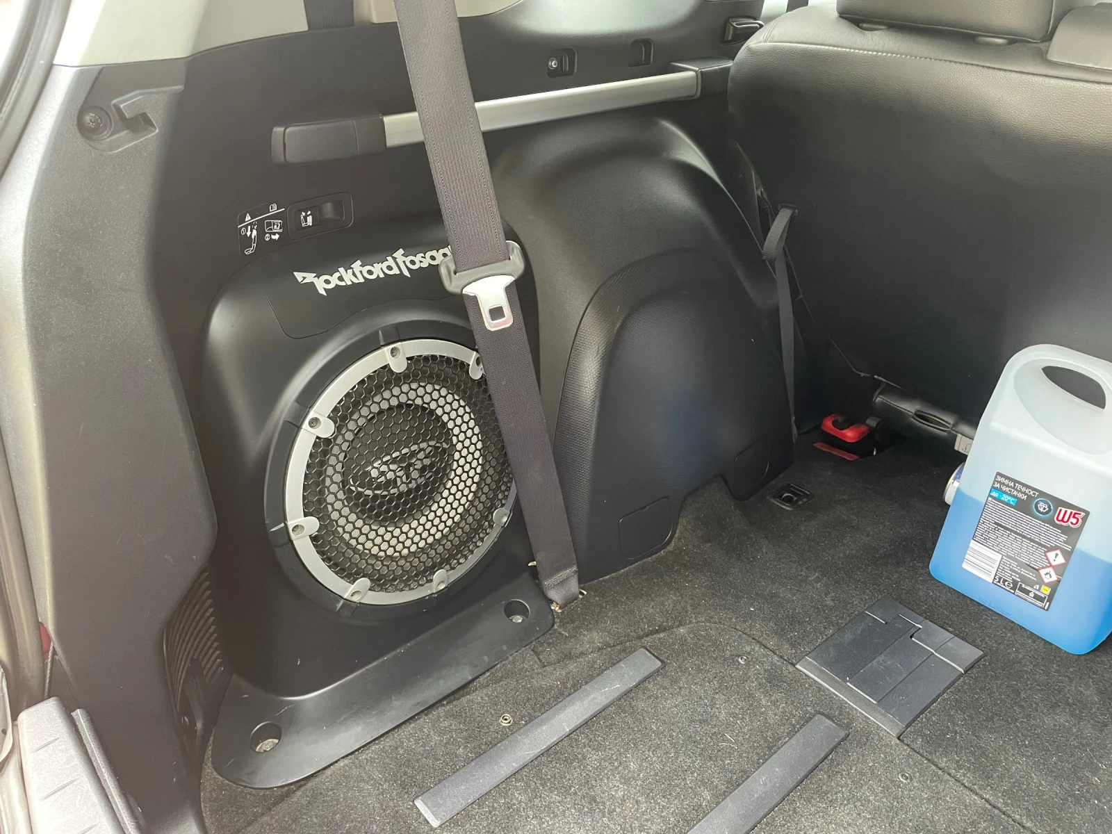 Mitsubishi Outlander 2.0 140 кс navi/koga/keyless - изображение 9