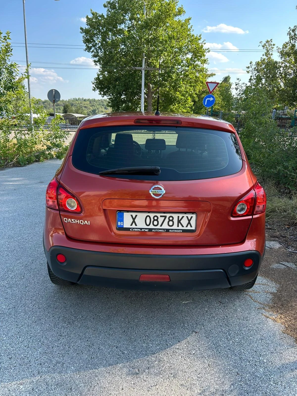 Nissan Qashqai 2.0 | Mobile.bg � ����������� 4