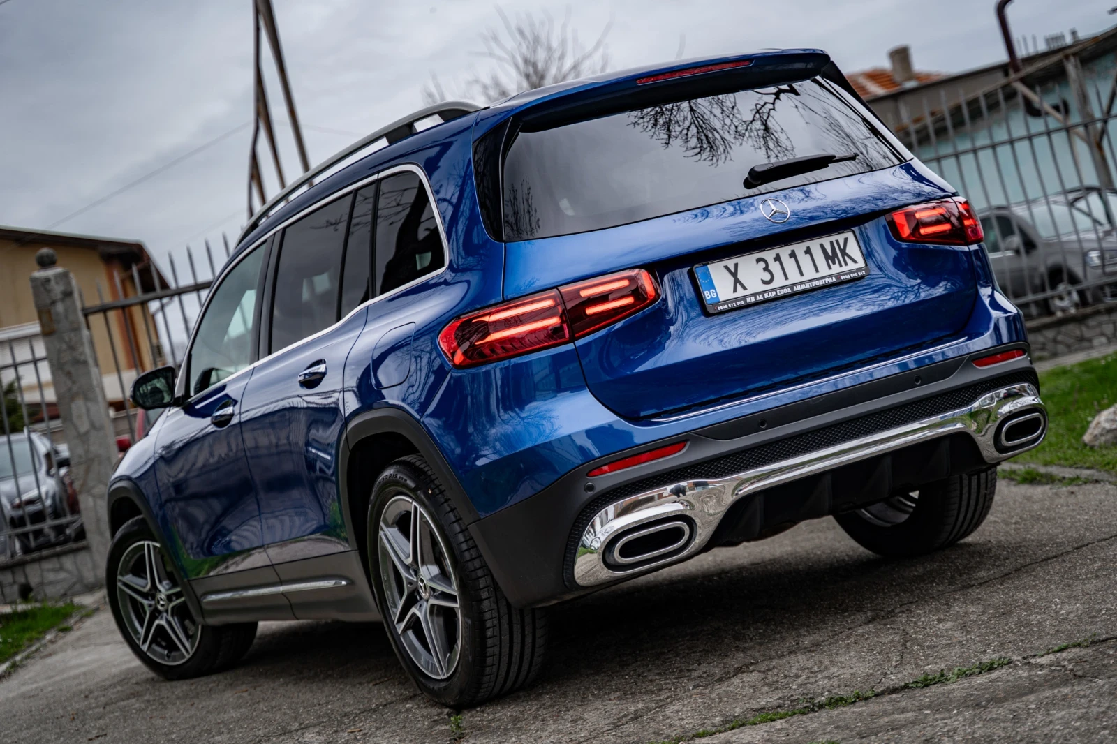 Mercedes-Benz GLB 2.0 DIESEL GERMANY AMG-Line/4Matic/Burmester  3D, снимка 4 - Автомобили и джипове - 54033943