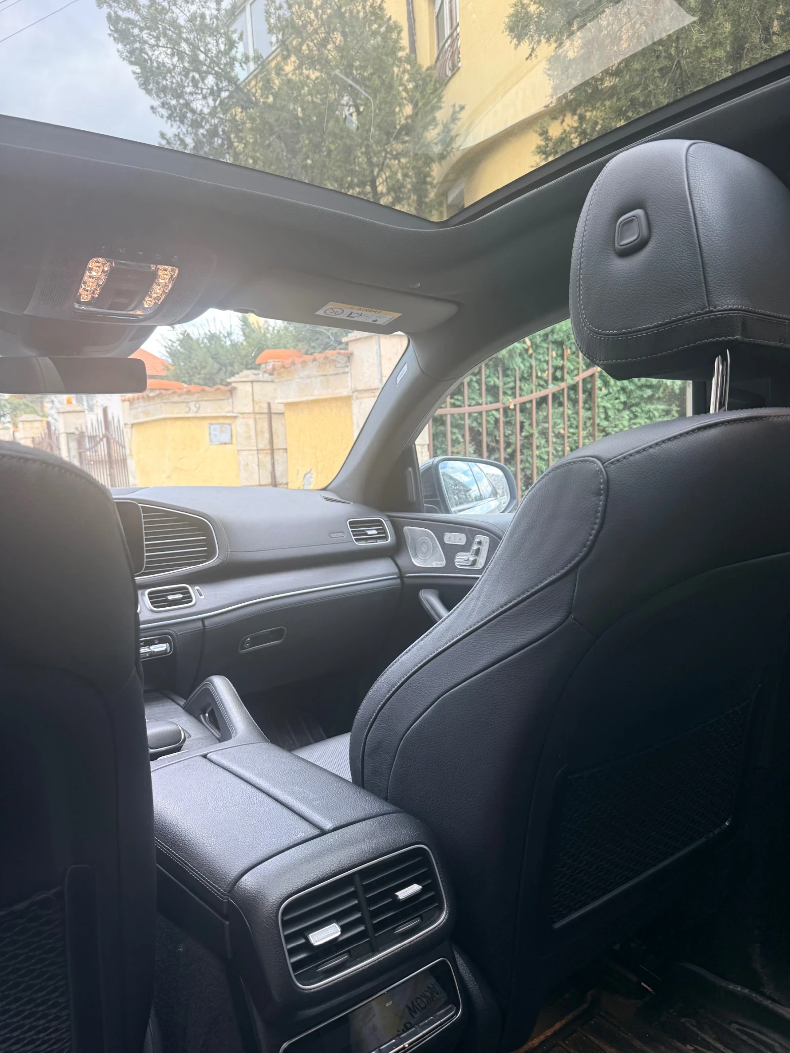 Mercedes-Benz GLE Coupe 4.0 AMG, снимка 8 - Автомобили и джипове - 54154476