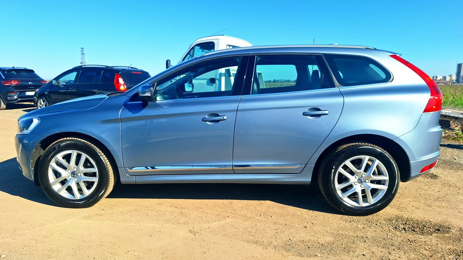 Volvo XC60 D4 AWD SWISS  | Mobile.bg � ����������� 10