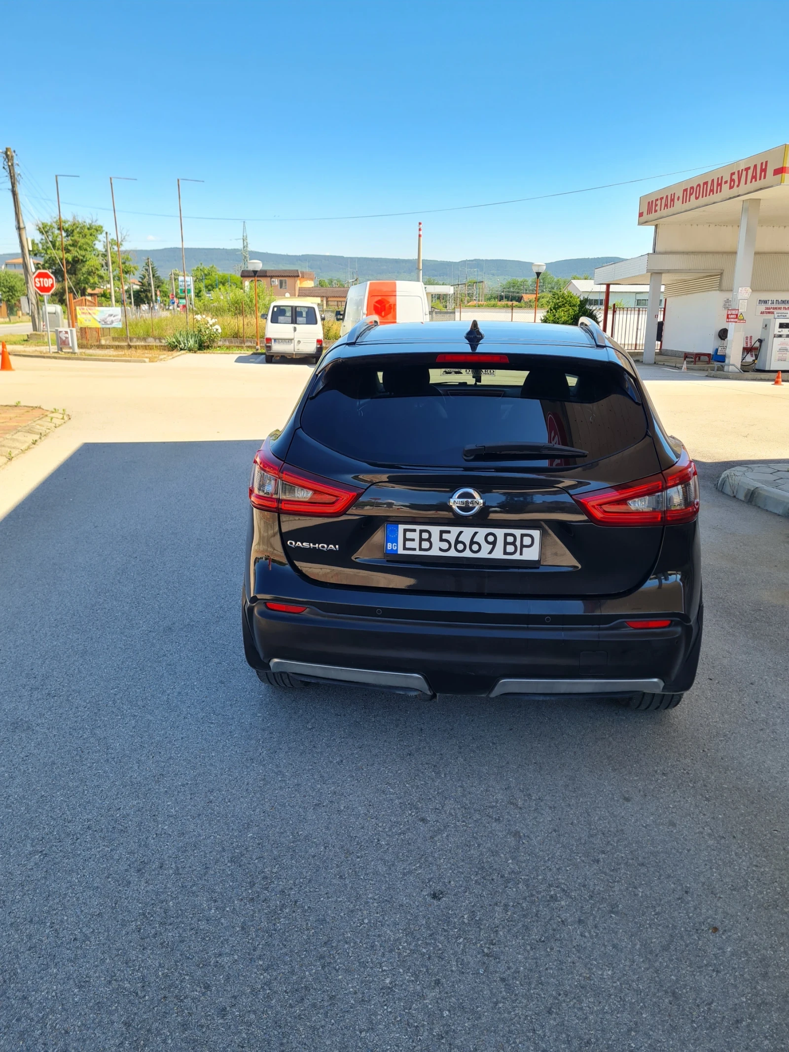 Nissan Qashqai 1.6куб.130к.с.  Tekna - Фул екстри  , снимка 3 - Автомобили и джипове - 54860977