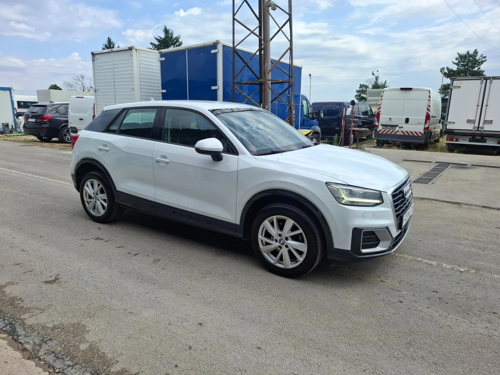 Audi Q2 1.6TDI DSG Navi, снимка 2 - Автомобили и джипове - 55152212