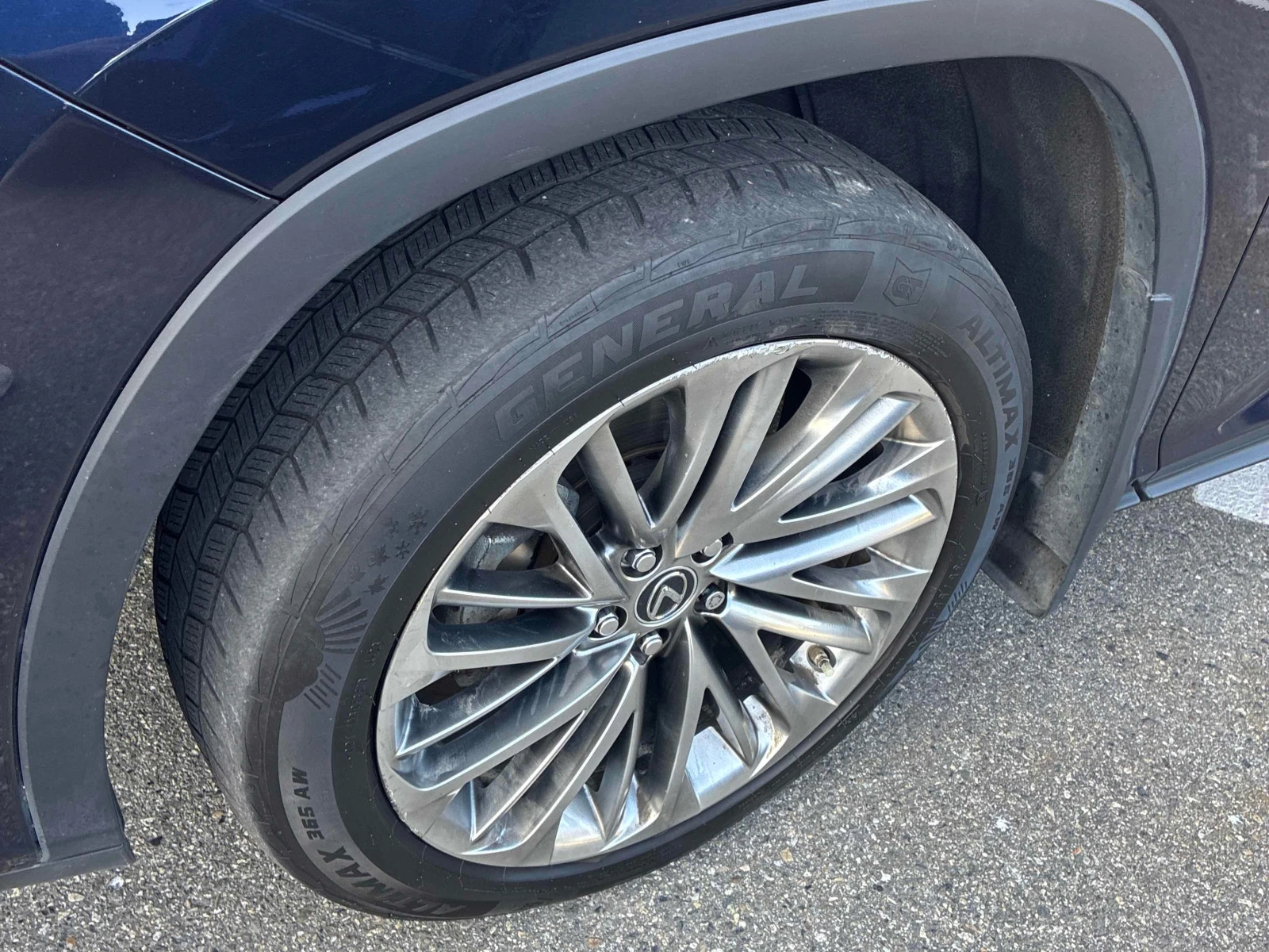 Lexus RX 350 * CARFAX * ОПЦИЯ ЗА ФИНАНСИРАНЕ , снимка 16 - Автомобили и джипове - 56025372