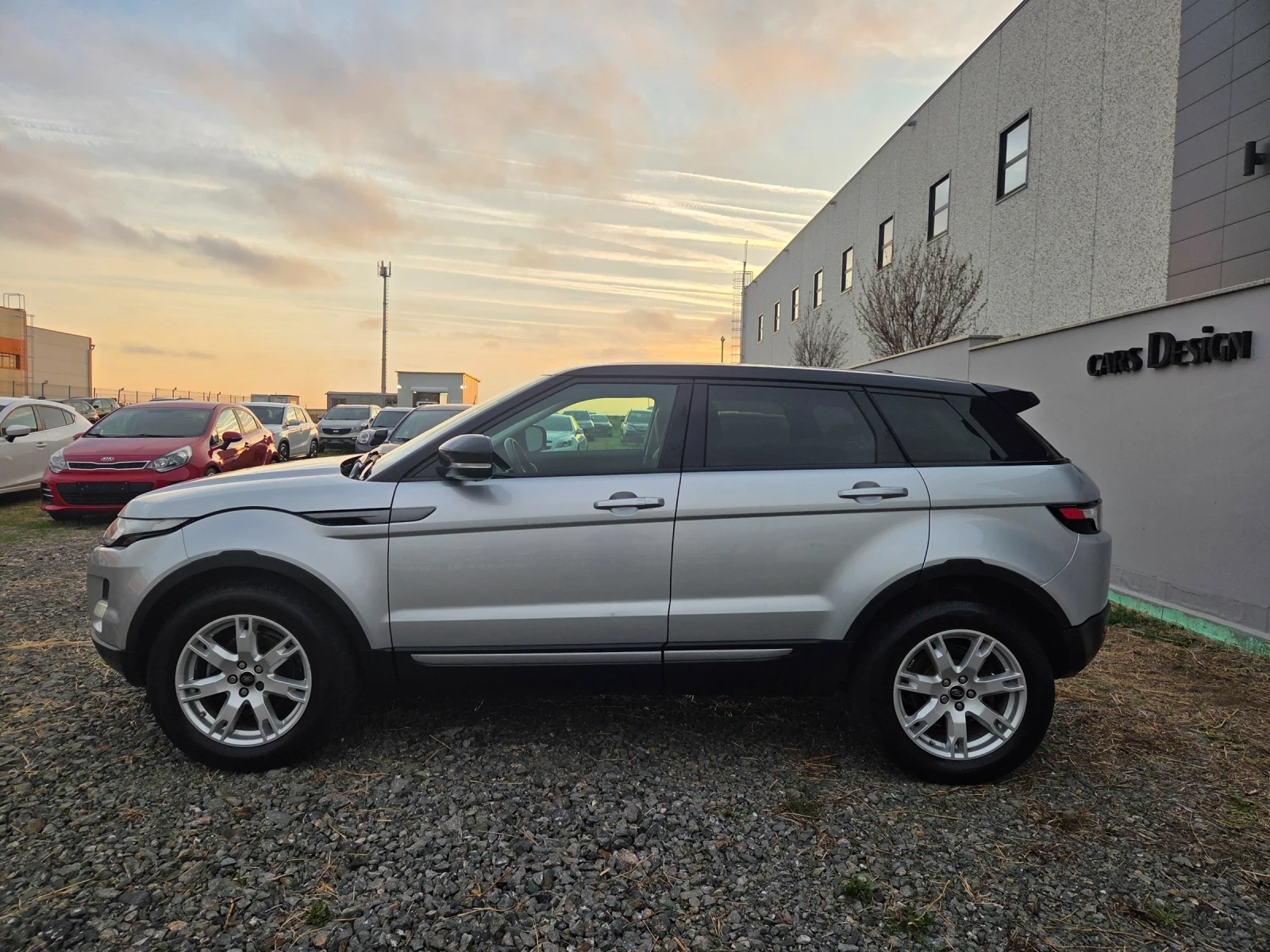 Land Rover Evoque 2.2SD-190ps4x4, снимка 7 - Автомобили и джипове - 56585606