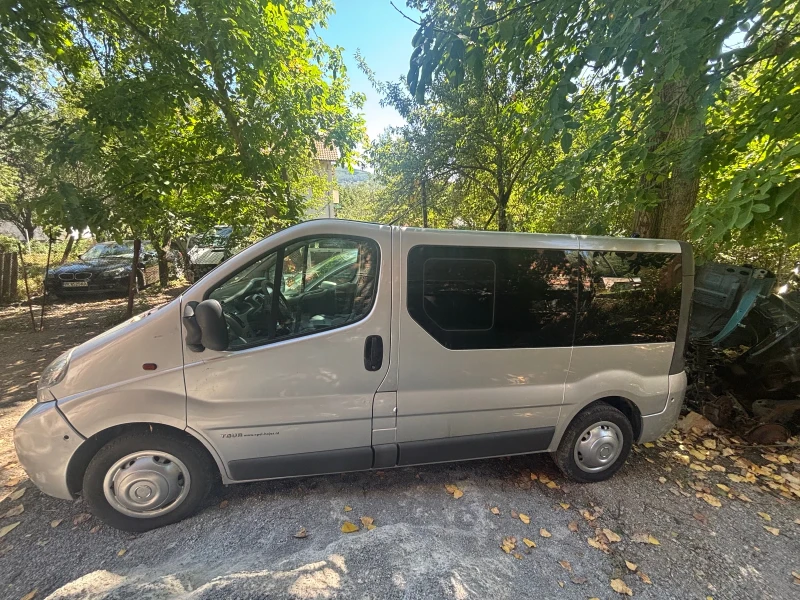 Opel Vivaro 2.5 cdci, снимка 2 - Бусове и автобуси - 52460558