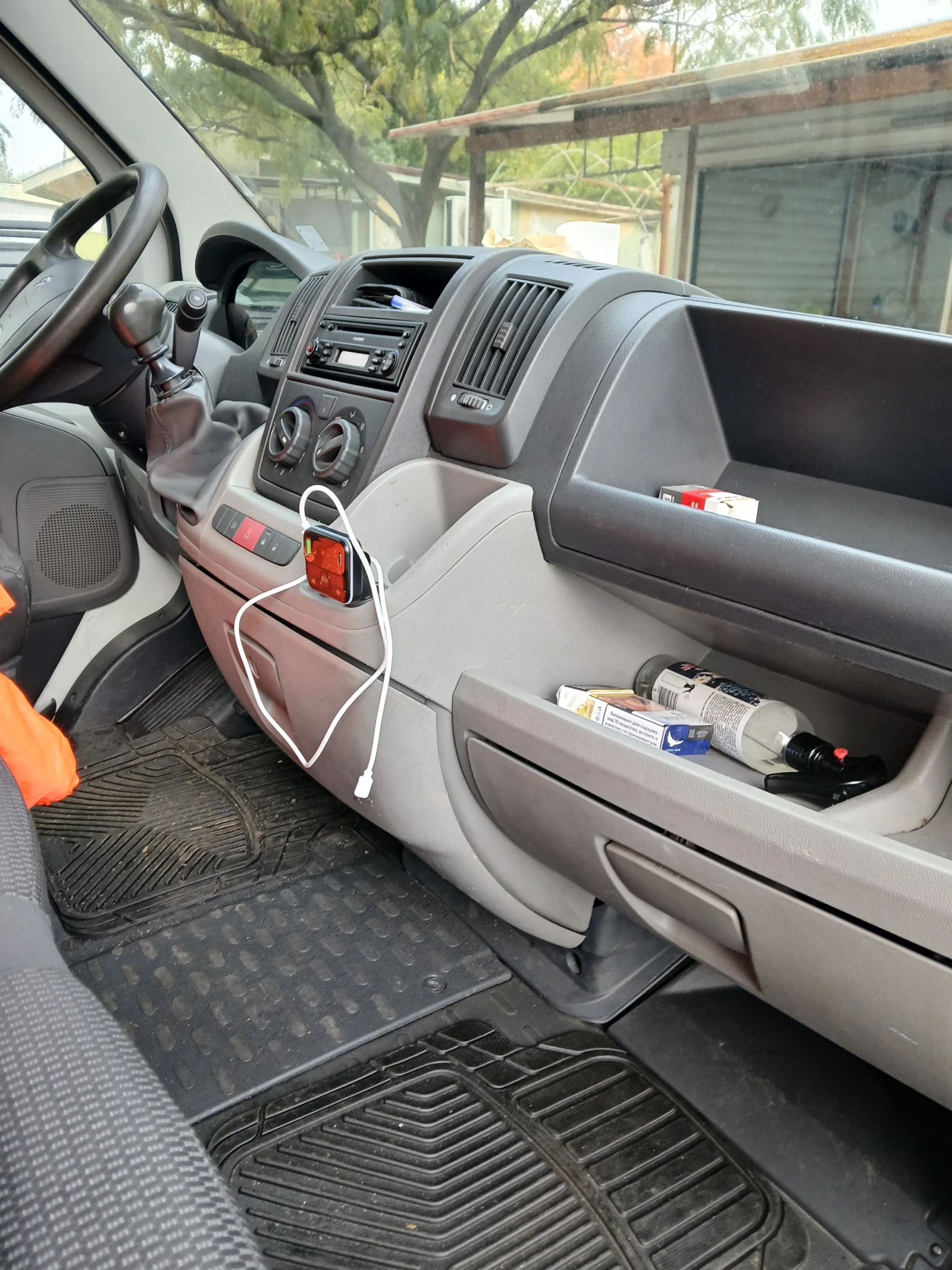 Citroen Jumper 2.2 dizel, снимка 11 - Бусове и автобуси - 56648223