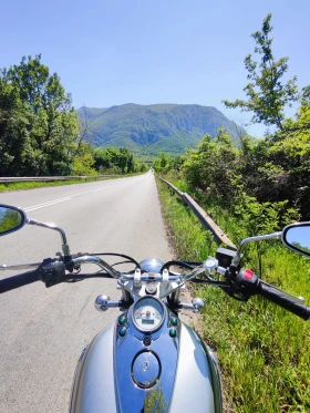     Suzuki Intruder VL250