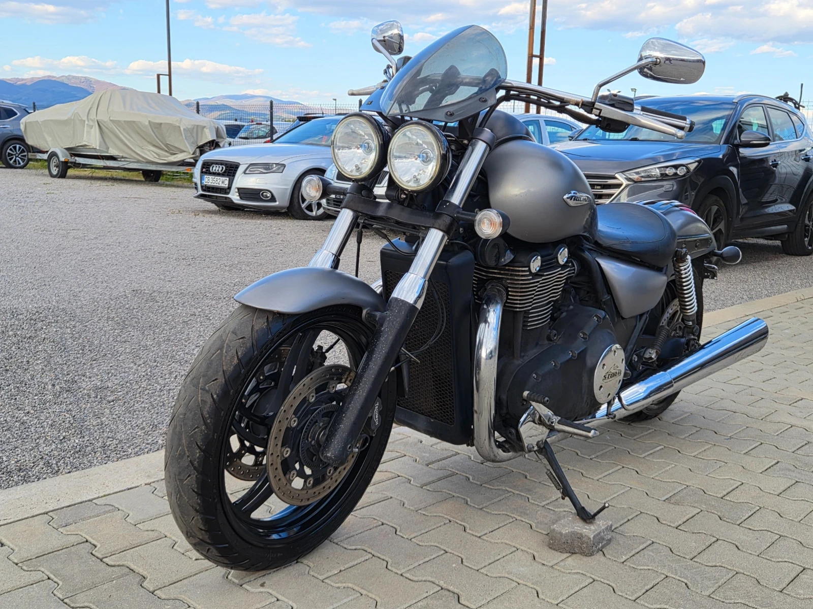 Triumph Thunderbird 1700 2013 година, снимка 4 - Мотоциклети и мототехника - 53906471