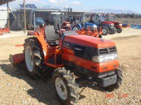 Трактор Kubota СКАЙТРАК, снимка 3