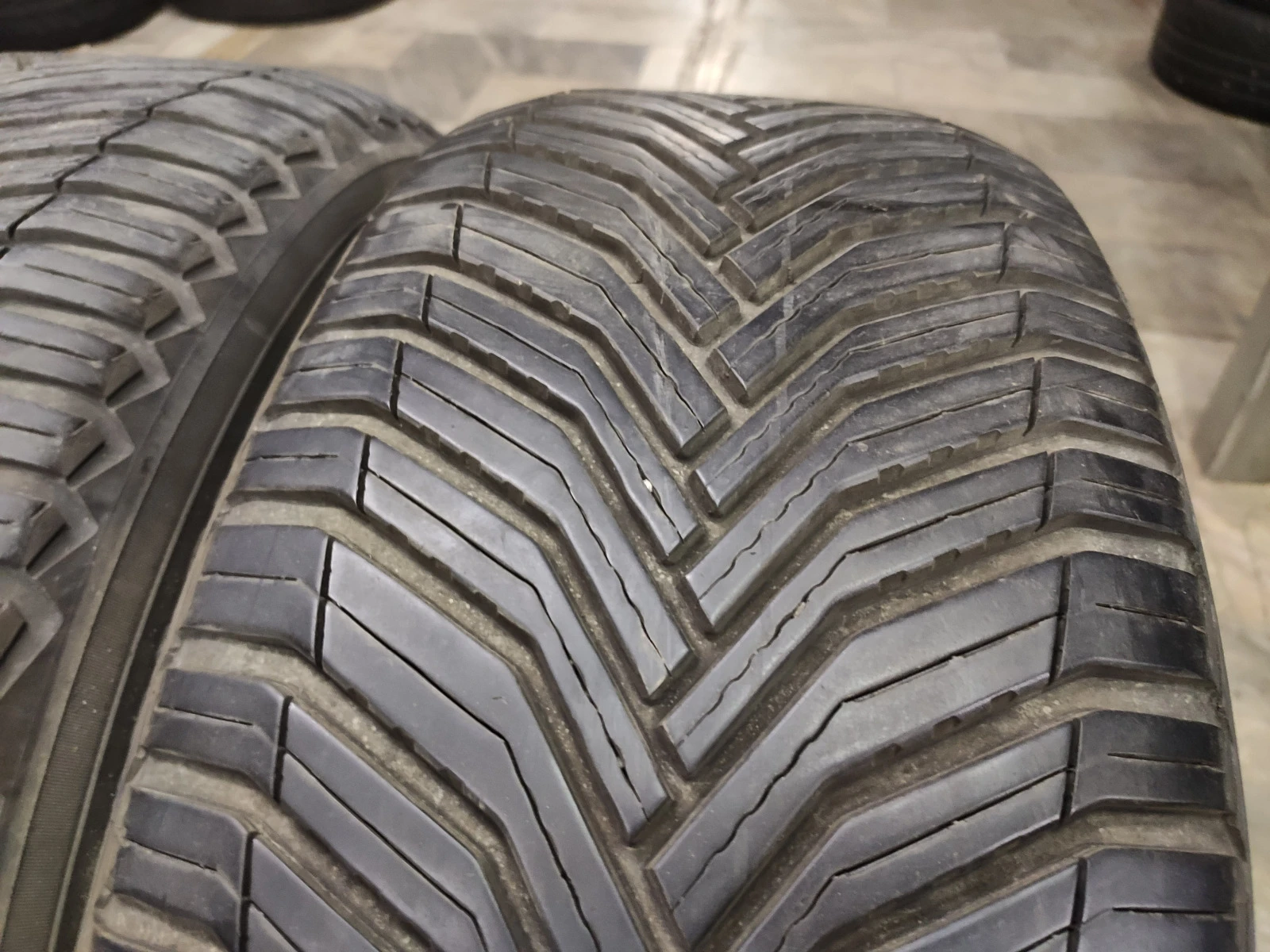  235/55R18 | Mobile.bg   4