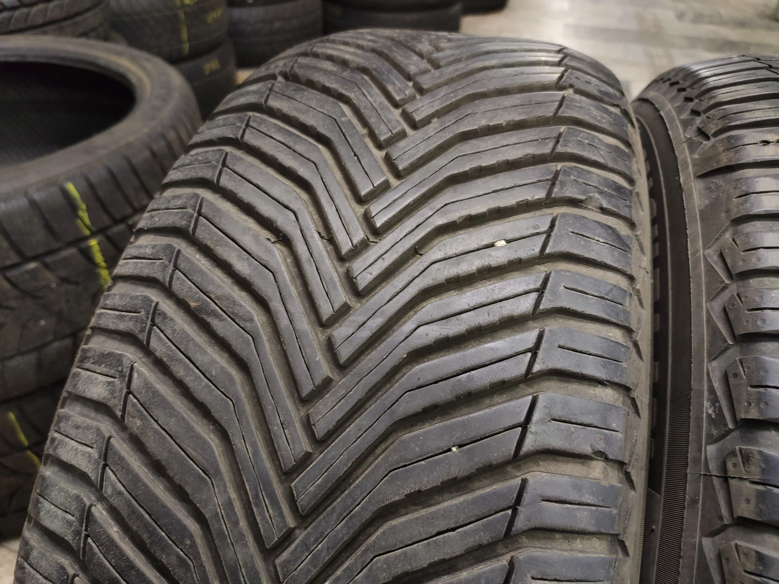  235/55R18 | Mobile.bg   1