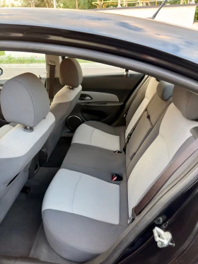 Chevrolet Cruze LS, снимка 9