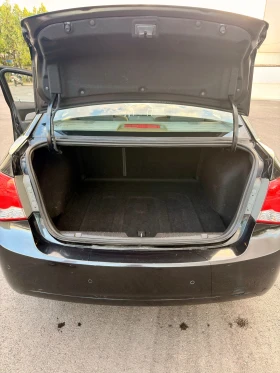 Chevrolet Cruze LS, снимка 11