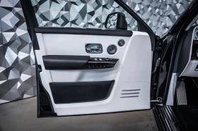 Rolls-Royce Phantom VIII* StarLights* Massage* 360* TV* 22, снимка 7