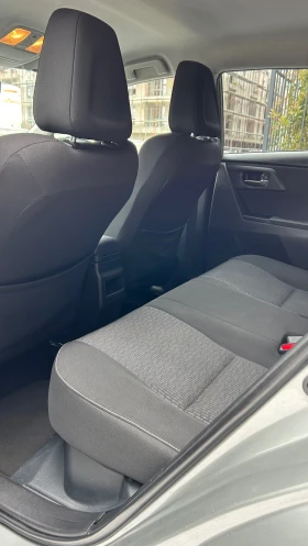 Toyota Auris 1.8 Hybrid / 136000km - 20200 лв. - 67457227 10
