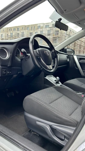 Toyota Auris 1.8 Hybrid / 136000km - 20200 лв. - 67457227 9