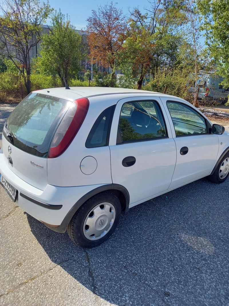 Opel Corsa 1.2, снимка 2 - Автомобили и джипове - 44739424