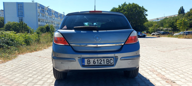 Opel Astra, снимка 13 - Автомобили и джипове - 46434315