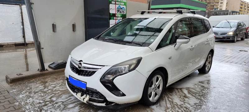 Opel Zafira C Tourer, снимка 2 - Автомобили и джипове - 48356916