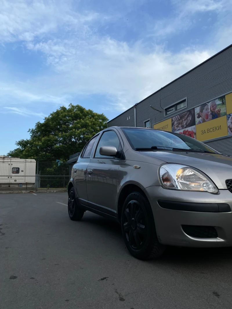 Toyota Yaris, снимка 3 - Автомобили и джипове - 48576098