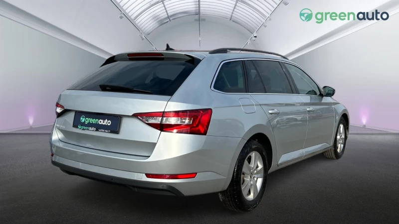 Skoda Superb 2.0 TDi DSG, Месечна вноска от 555 лв., снимка 4 - Автомобили и джипове - 48772576