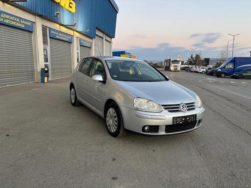 VW Golf 1.9 TDI, снимка 1 - Автомобили и джипове - 49564610