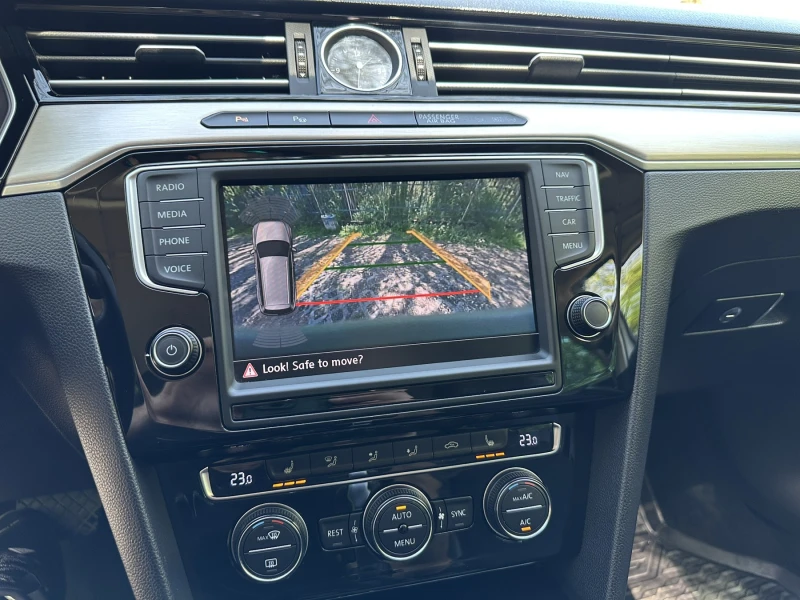 VW Passat 2.0, снимка 14 - Автомобили и джипове - 51595584