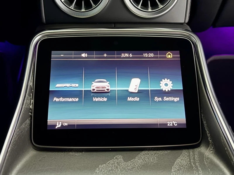 Mercedes-Benz AMG GT 53 4matic+ НОВ от Силвър Стар, снимка 14 - Автомобили и джипове - 50577714