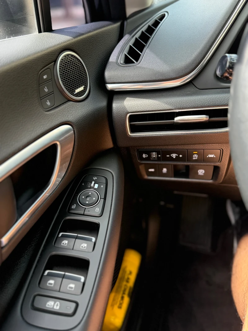 Hyundai Sonata 2.0CVVL/FULL/BOSE/Distronic/Асистент/КАСКО, снимка 10 - Автомобили и джипове - 51625094