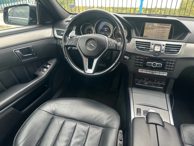 Mercedes-Benz E 220 AVANTGARDE, снимка 8 - Автомобили и джипове - 52000584