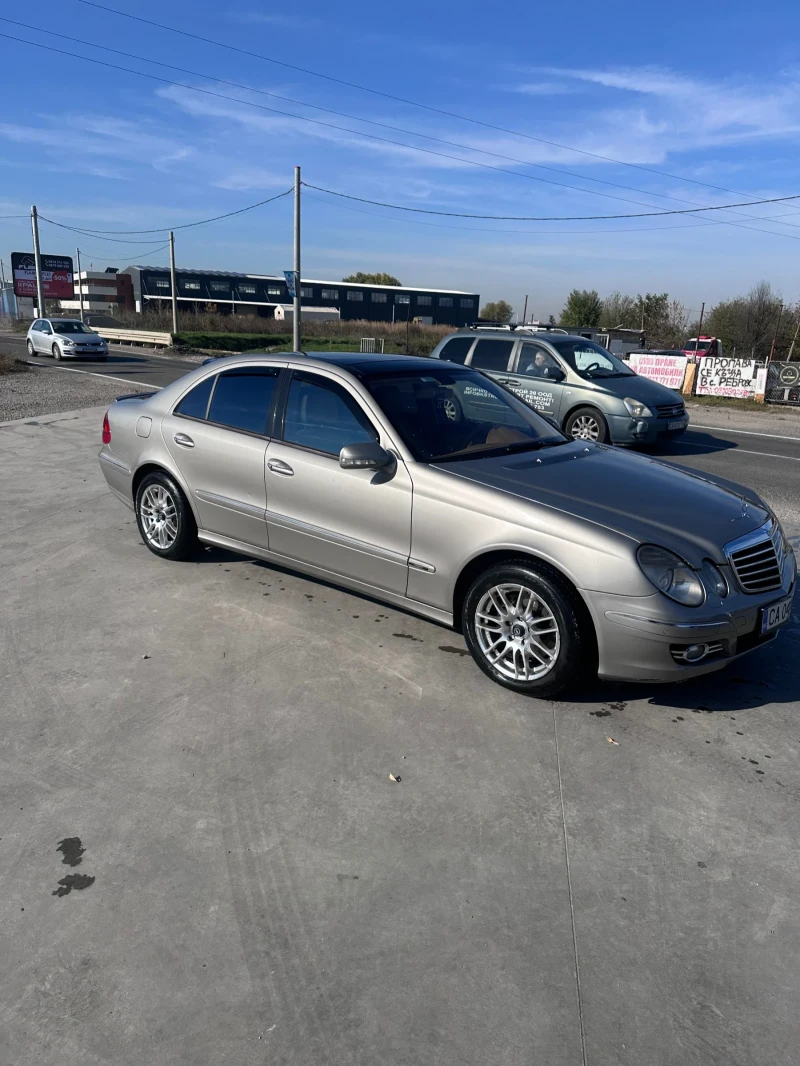 Mercedes-Benz E 320 4x4Панорама, снимка 8 - Автомобили и джипове - 52450190