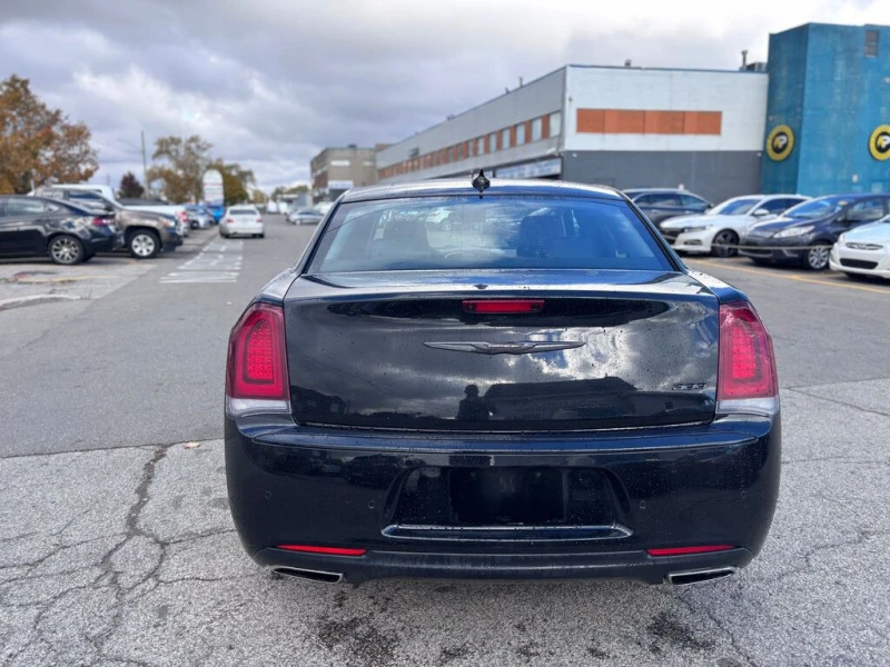 Chrysler 300c Touring L, снимка 11 - Автомобили и джипове - 52478000