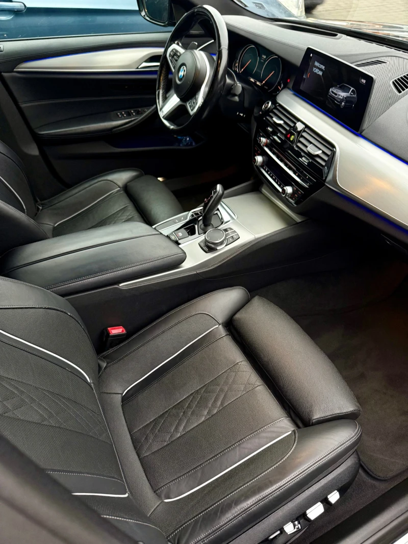 BMW 530 xDrive - ФУЛЛ ЕКСТРИ - ПЪЛНА ИСТОРИЯ, снимка 9 - Автомобили и джипове - 52654158