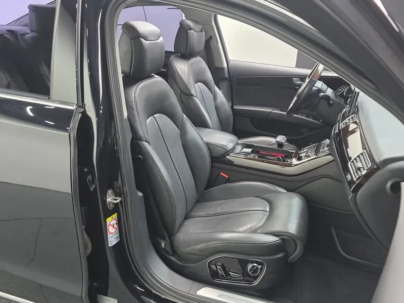 Audi A8 3.0 Tdi Quattro D4, снимка 12 - Автомобили и джипове - 53285618