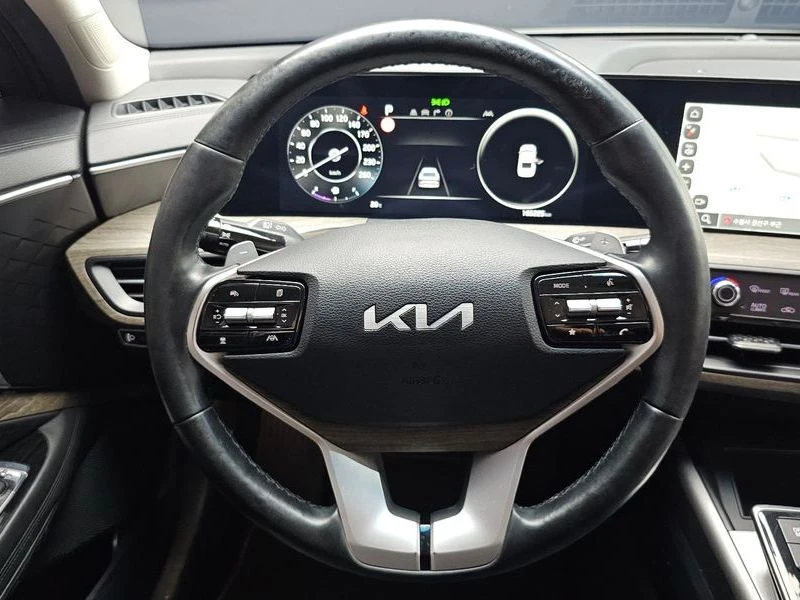 Kia K8 3.5 Automatic, снимка 9 - Автомобили и джипове - 55586376
