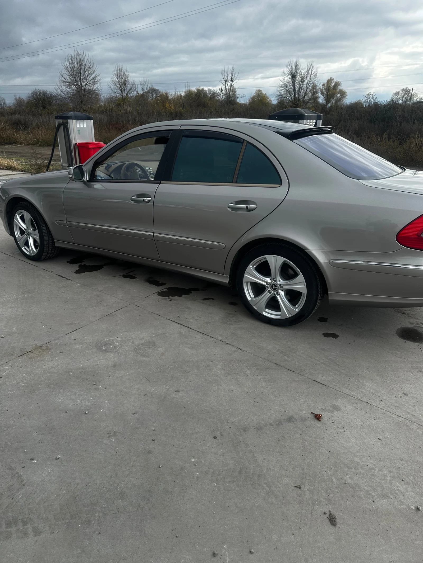 Mercedes-Benz E 320 4x4Панорама, снимка 1