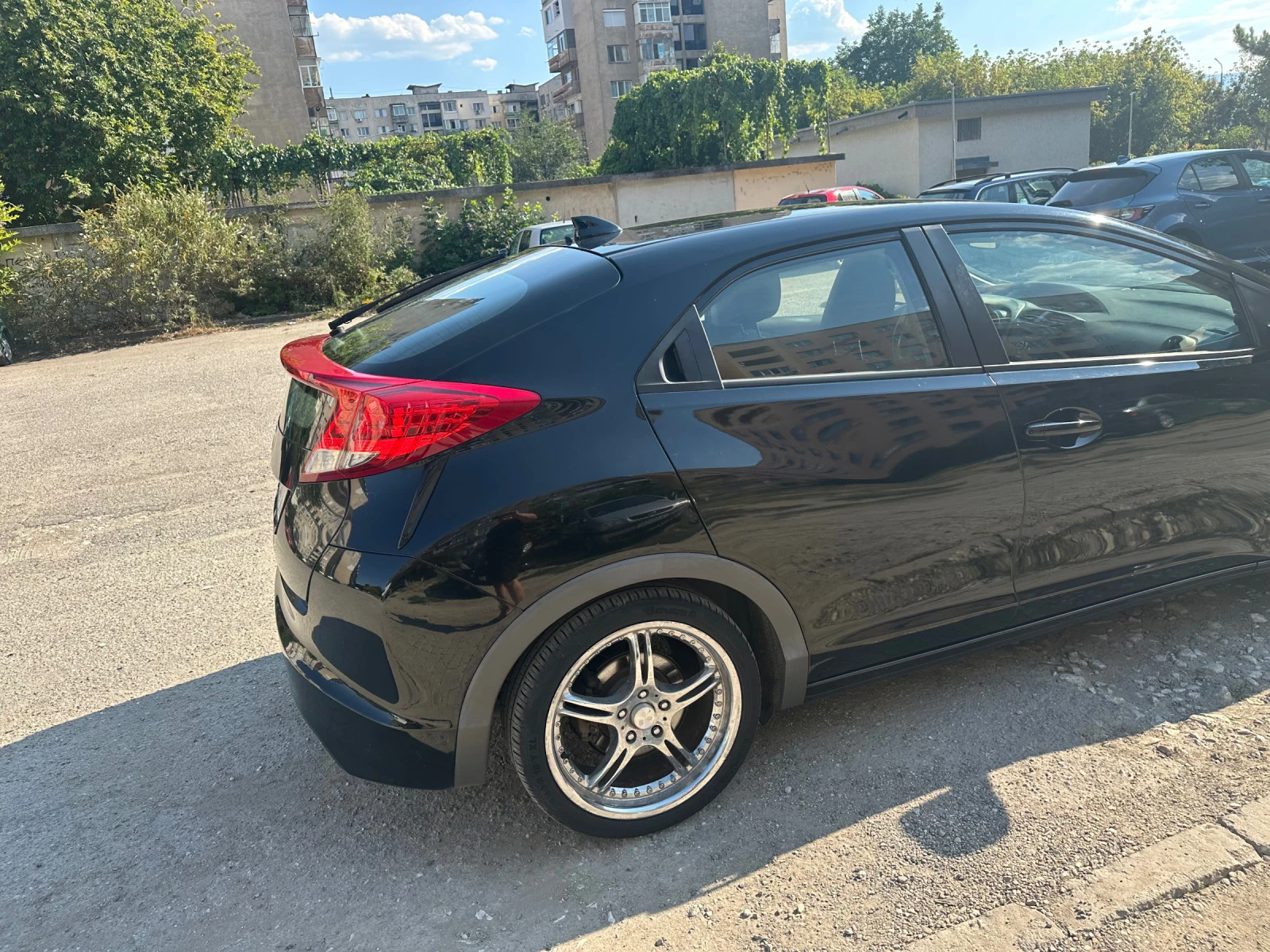 Honda Civic 1, 6 i-Dtec - изображение 8