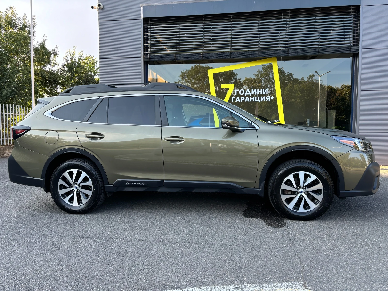 Subaru Outback 2.5i Premium 4WD - изображение 6