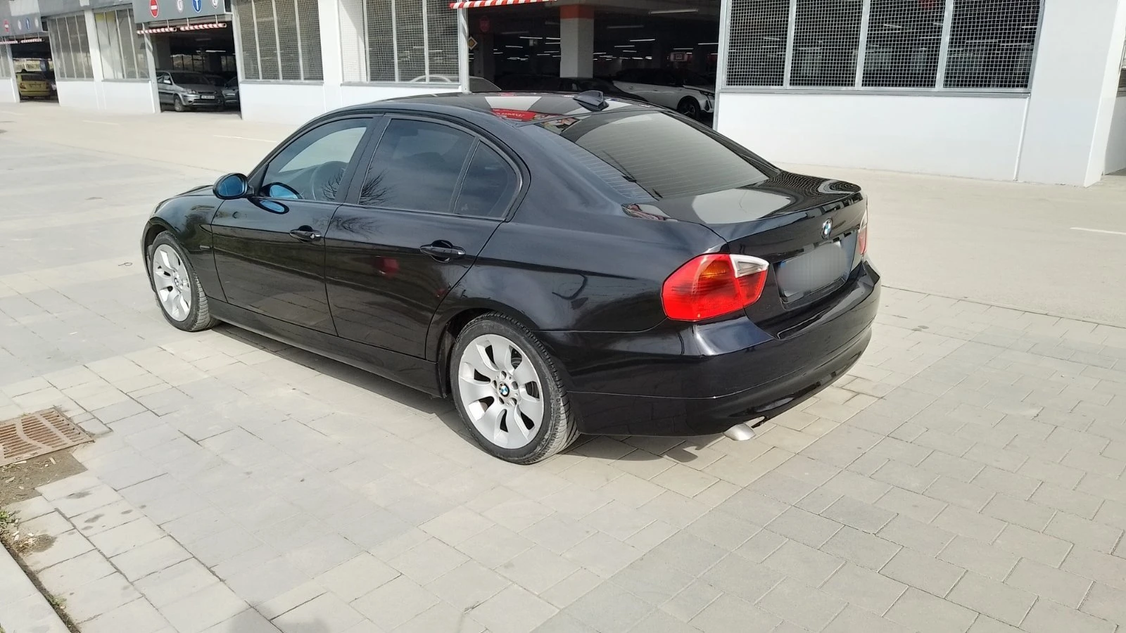 BMW 320  - изображение 4