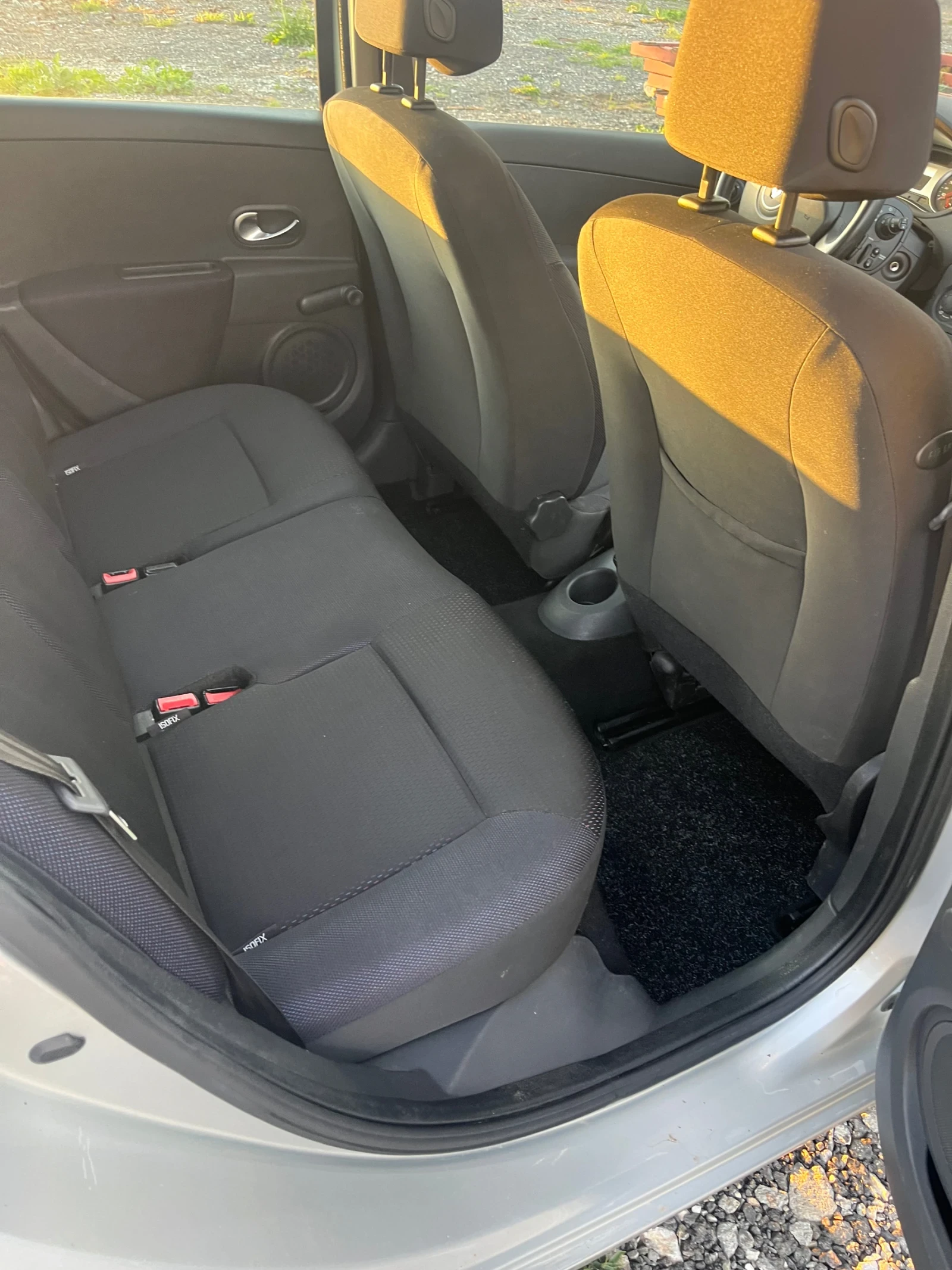 Renault Clio 1.5 - изображение 9
