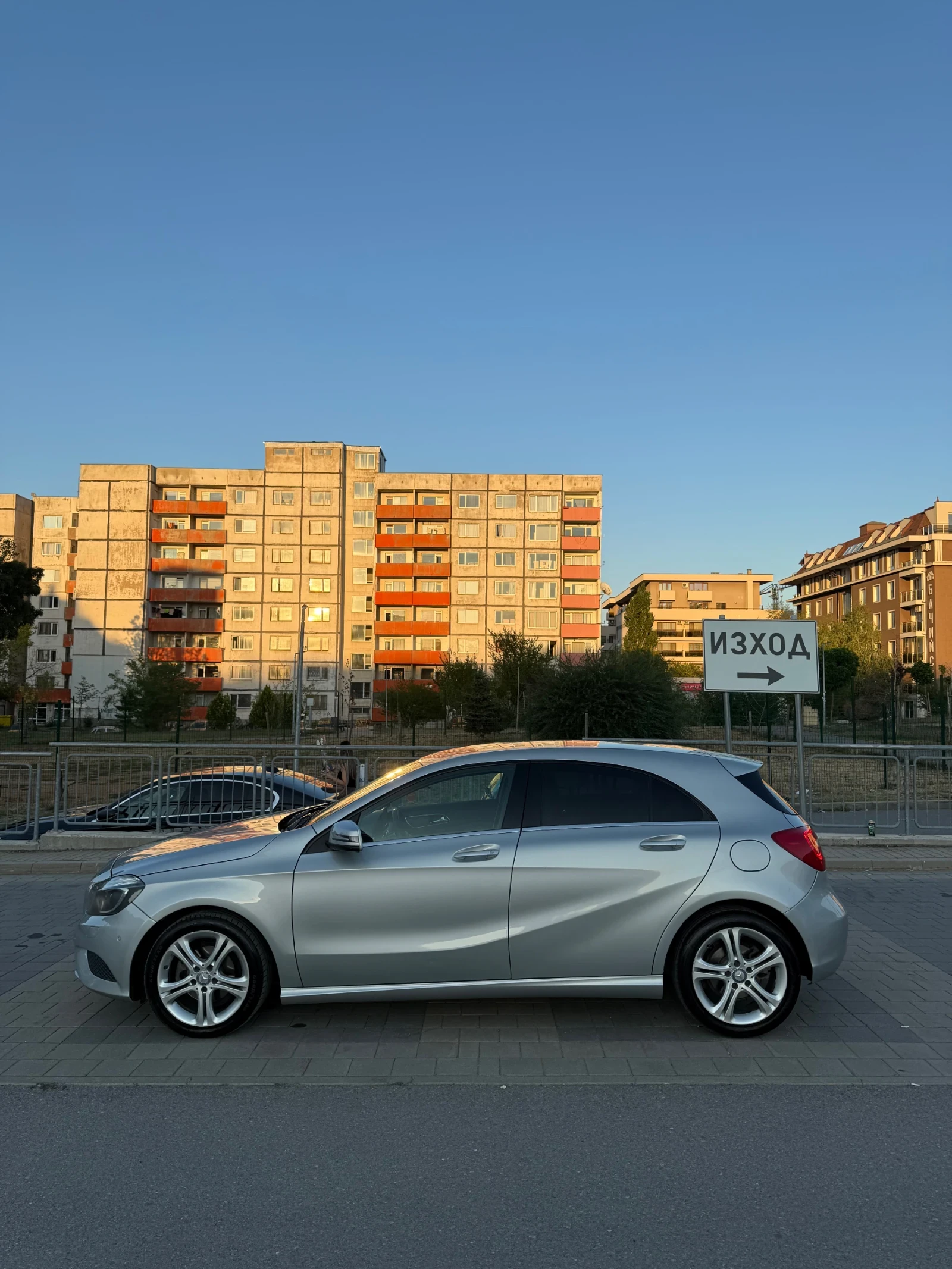 Mercedes-Benz A 180  - изображение 8