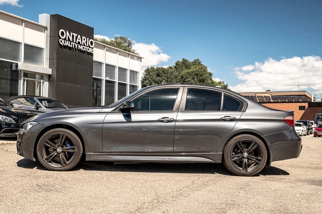 BMW 335 xDrive* Подгрев*  - изображение 2