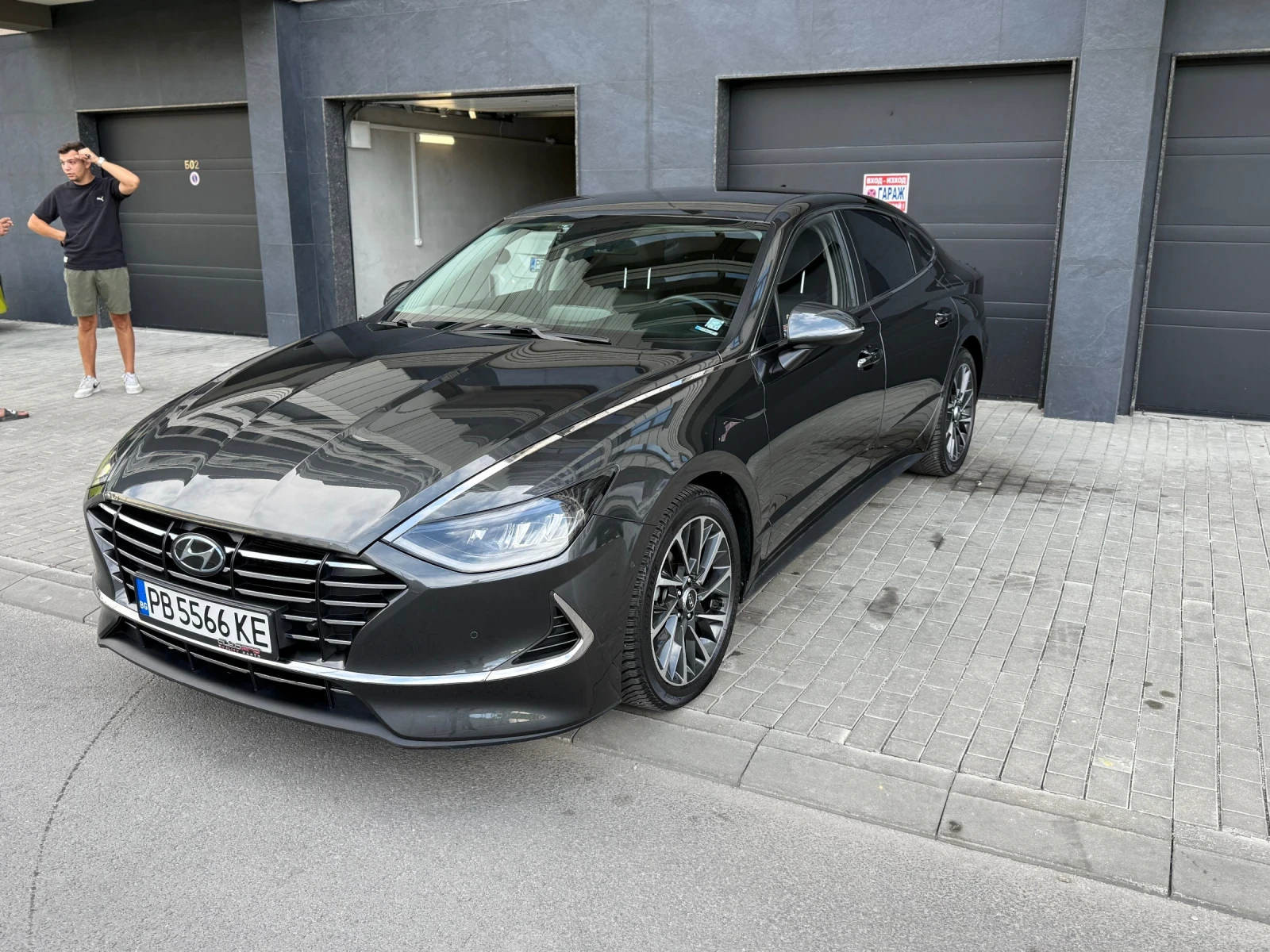 Hyundai Sonata 2.0CVVL/FULL/BOSE/Distronic/Асистент/КАСКО - изображение 2