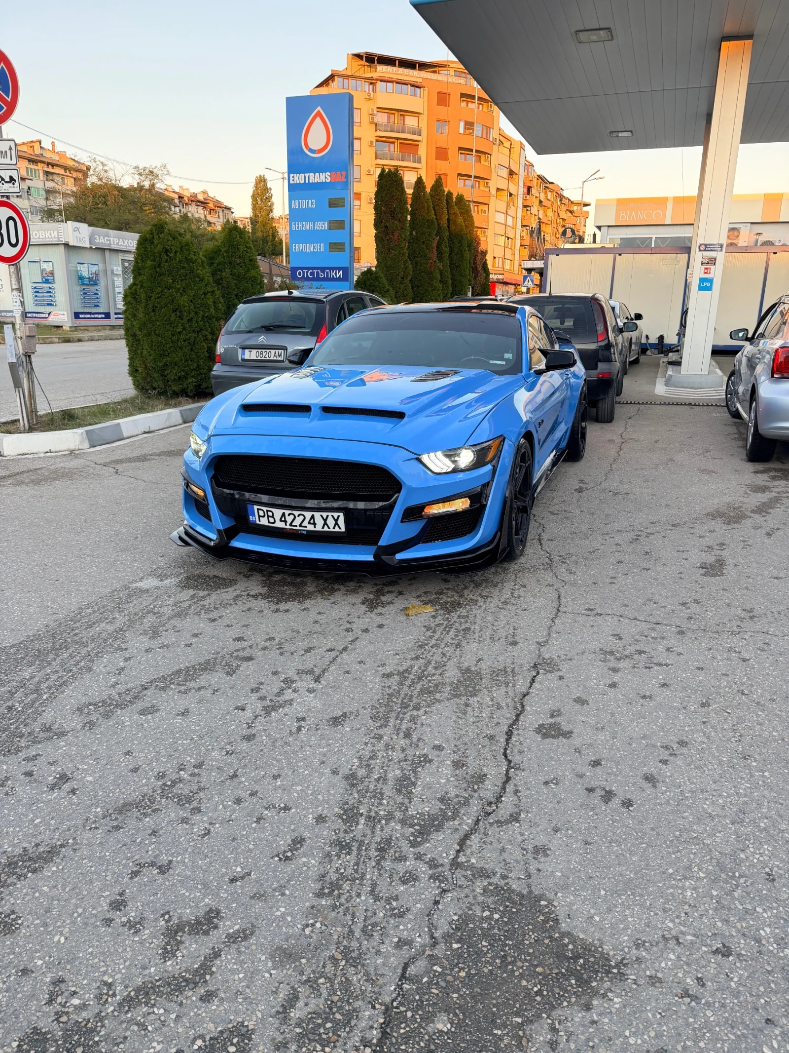 Ford Mustang GT 5.0 - изображение 9