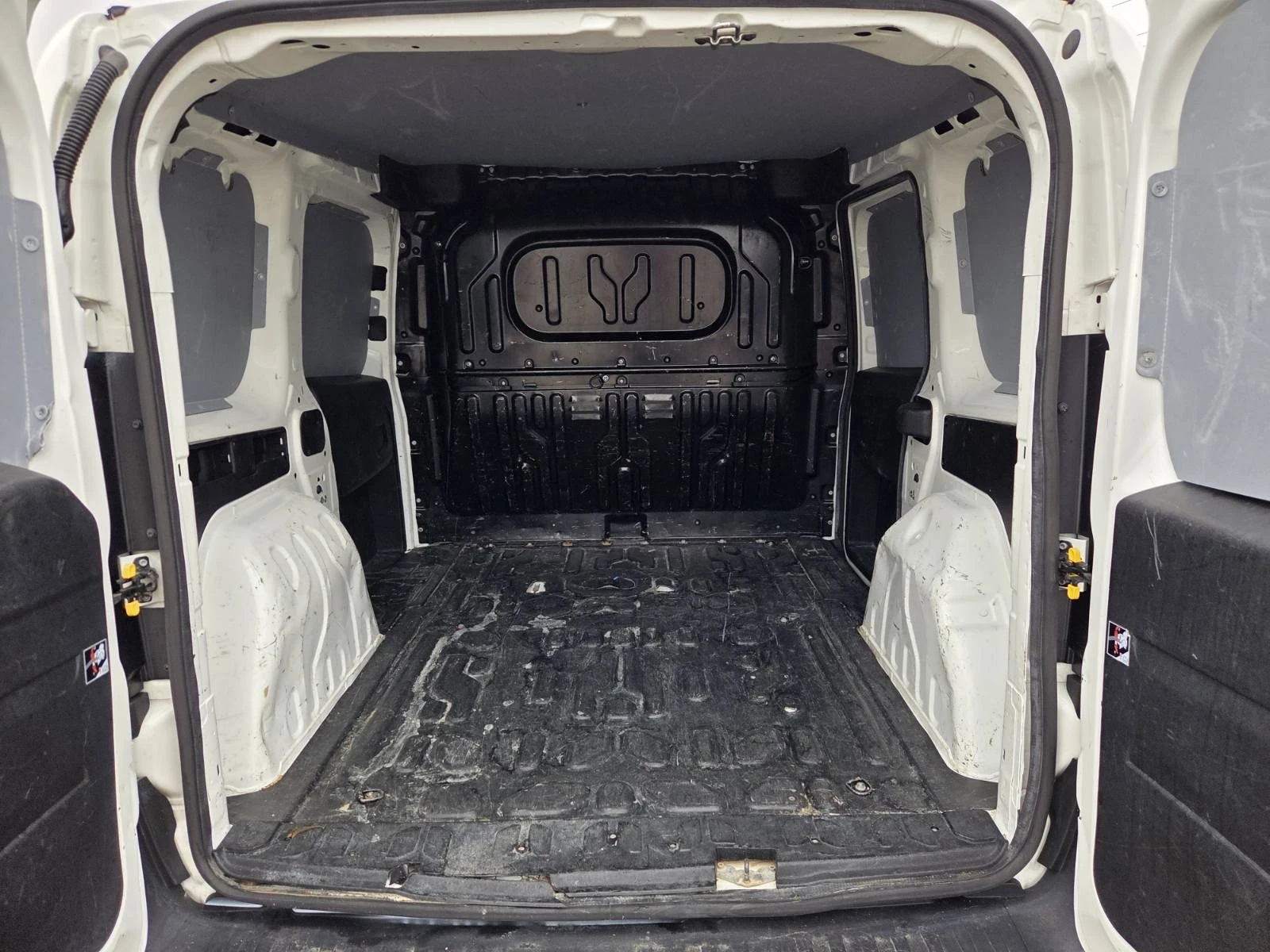 Opel Combo 1.3D-90PS- | Mobile.bg   11